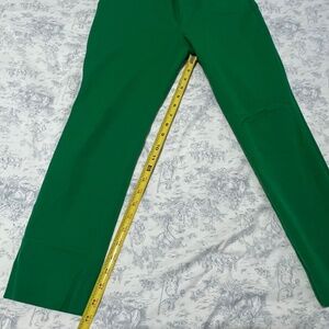 Banana Republic size 4 Spring green SLOAN pants
